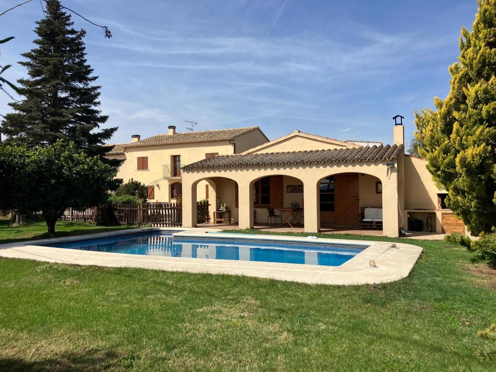 Apartment With Private Pool And Garden San Martín Sarroca Kültér fotó
