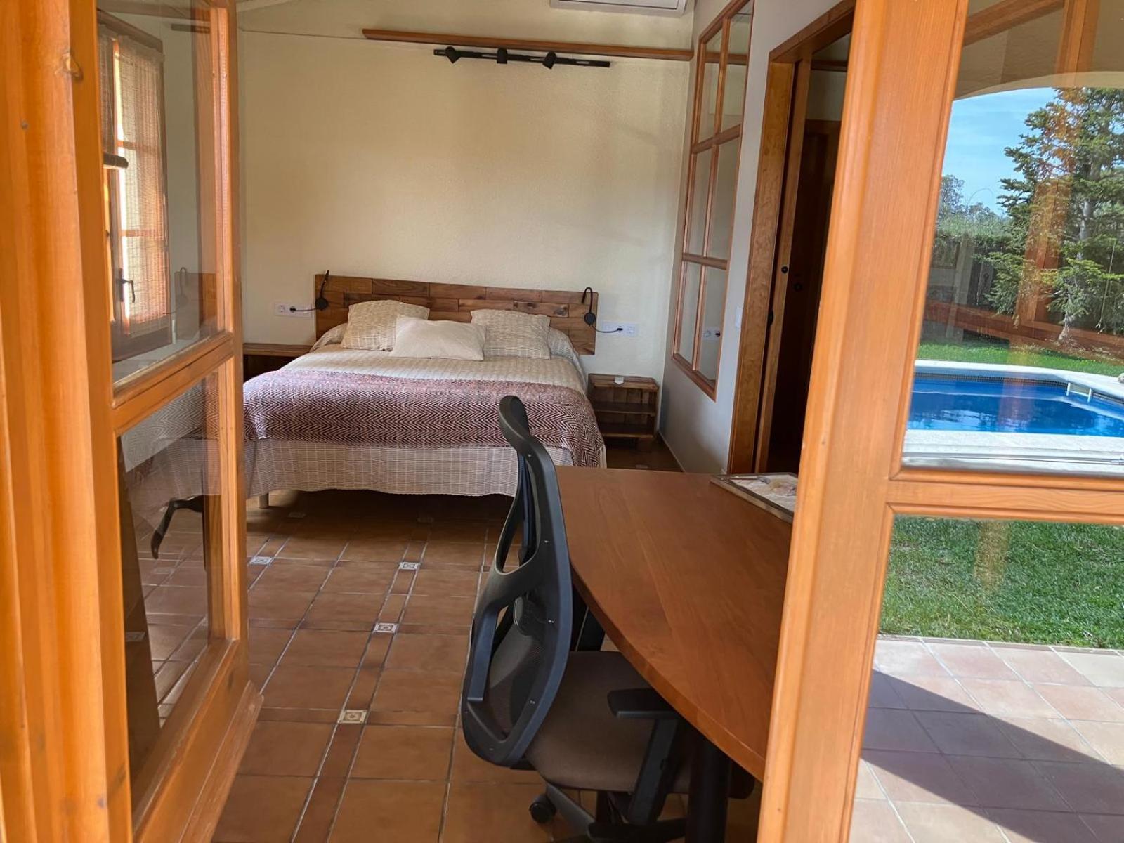 Apartment With Private Pool And Garden San Martín Sarroca Kültér fotó