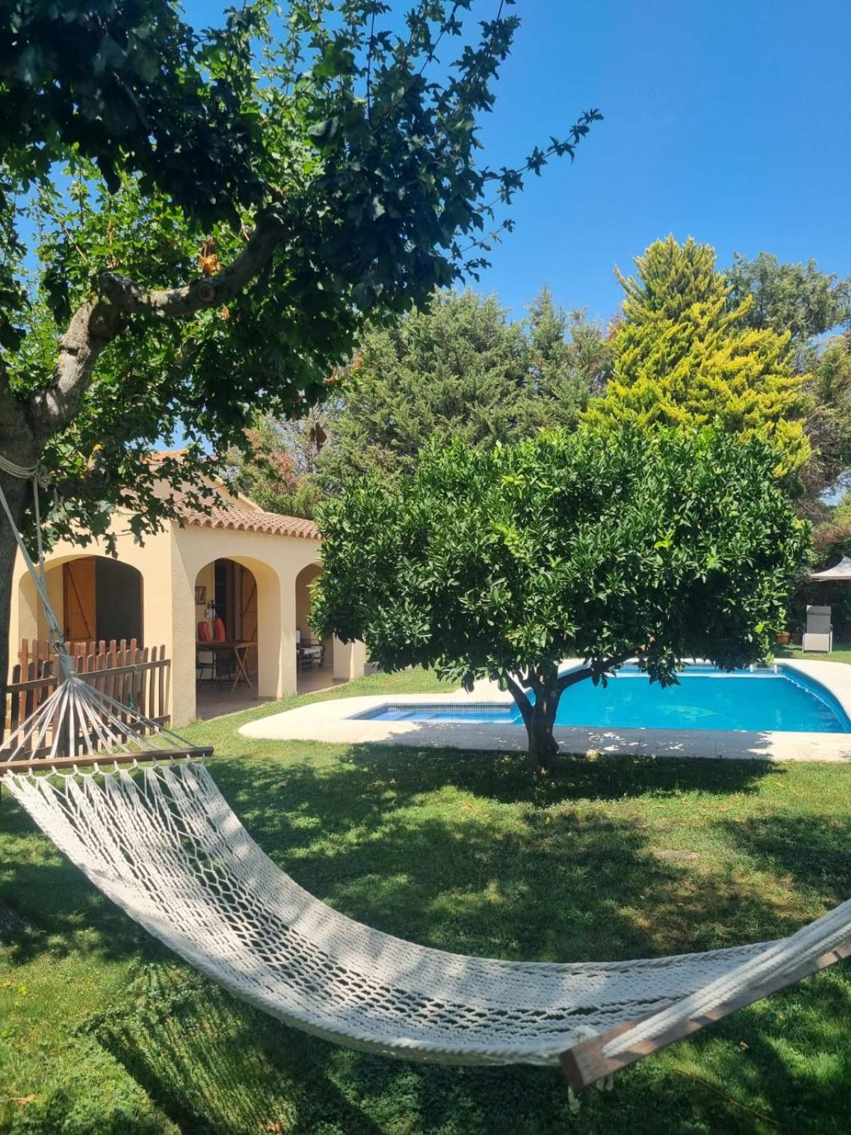 Apartment With Private Pool And Garden San Martín Sarroca Kültér fotó